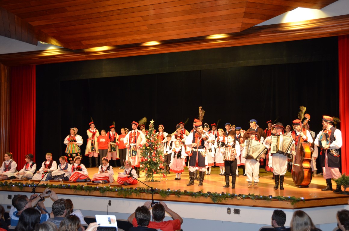 Grupo Folclórico Polonês Mazury - 18-12-2016Grupo Folclórico Polonês Mazury - 18-12-2016